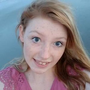 Meet your Posher, Ivy